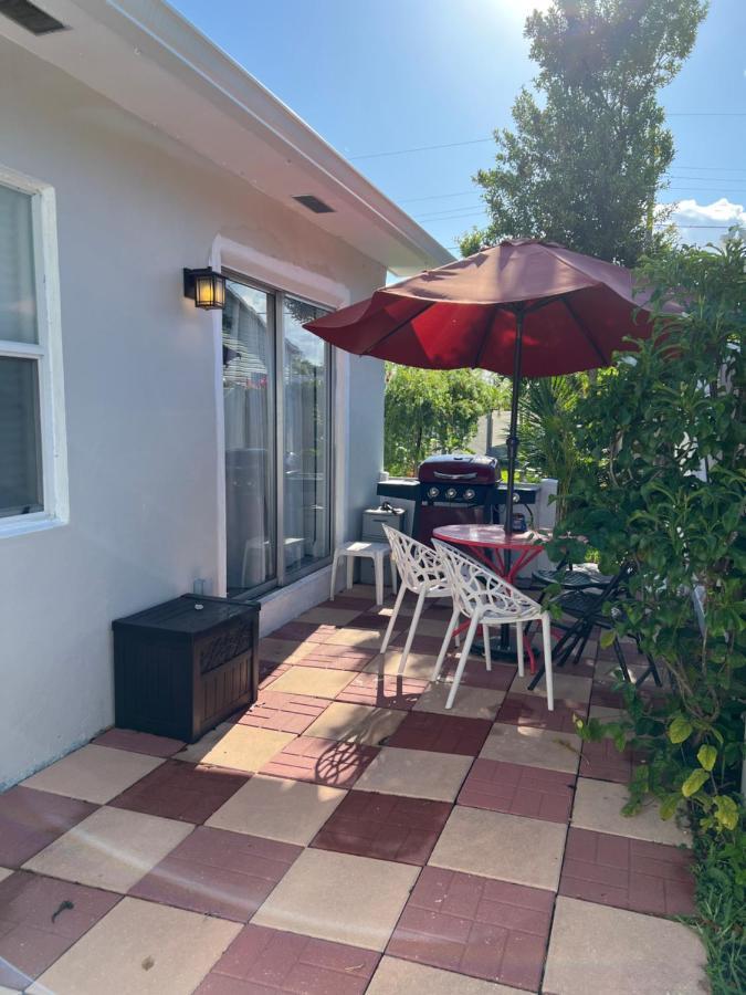 Cozy Studio Near Atlantic Ave W/Private Patio Lejlighed Delray Beach Eksteriør billede